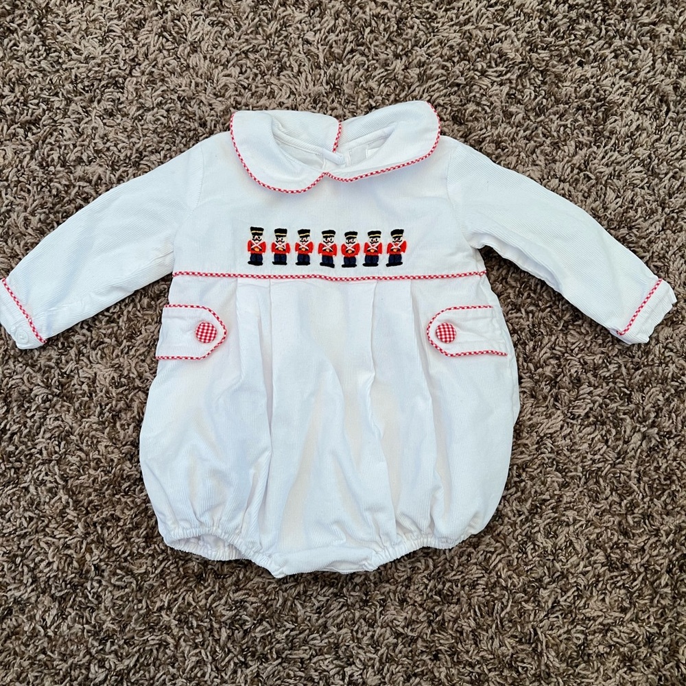 christmas nutcracker bubble